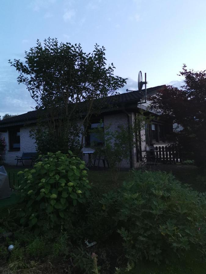 Haus Am Hennesee เมสเชอเดอ ภายนอก รูปภาพ