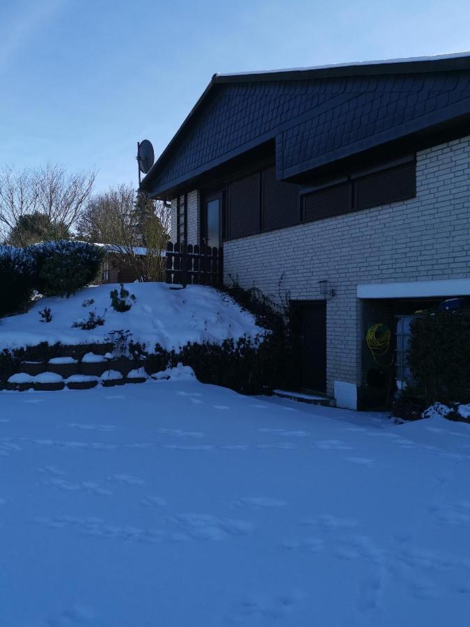 Haus Am Hennesee เมสเชอเดอ ภายนอก รูปภาพ